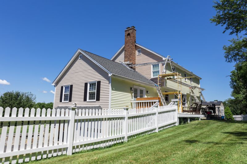 Siding Staining Service in Waco, TX